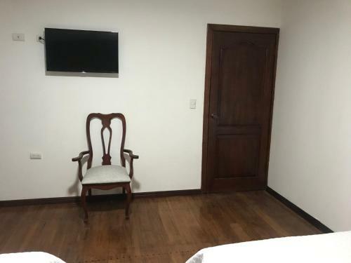 Hostal Paseo Del Rio