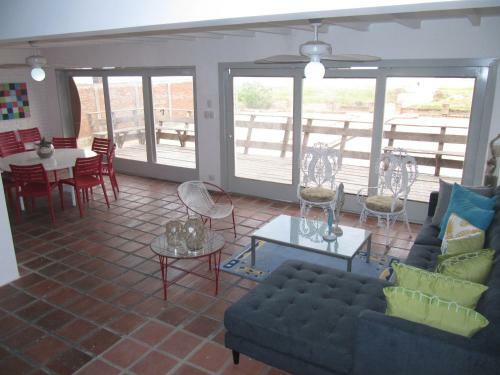 Chatet Suizo Al Pie Del Mar