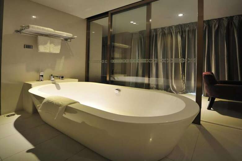 Kingtown Riverside Hotel Plaza Shanghai