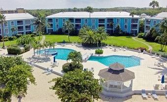 Hotel Grandview Condominiums