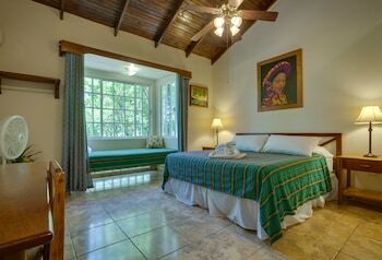 Hotel Midas Resort