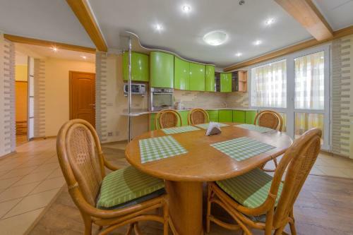 Innhome Apartments On Vorovskogo Str.36b