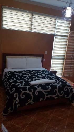 Hotel Kompleksi Gjoni