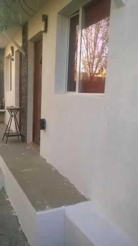 Rada Tilly Apart