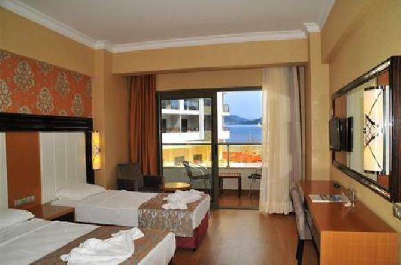 Golden Rock Beach Hotel