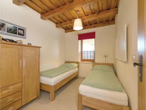 One-bedroom Holiday Home In Deutsch-schutzen