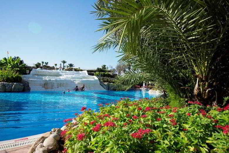 Hotel Limak Arcadia Golf