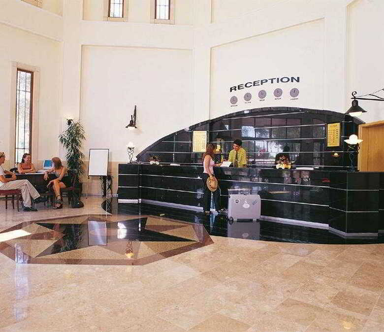Hotel Pine Beach - Don't Use