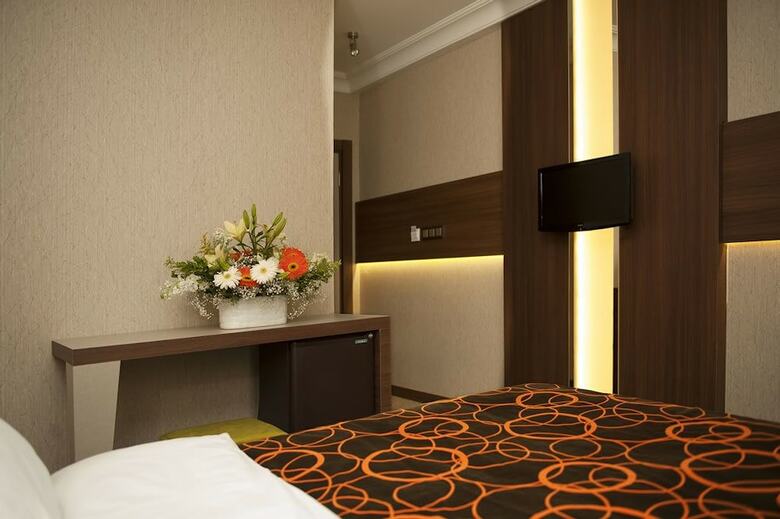 Birbey Hotel