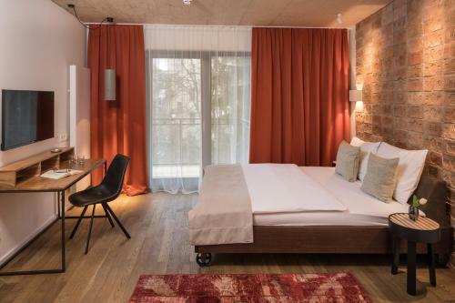 Gapsite Hotel