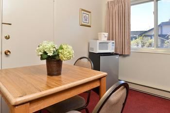 Hotel Svendsgaard`s Danish Lodge-americas Best Value Inn
