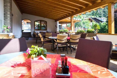Posada Gasthof Pension Traube