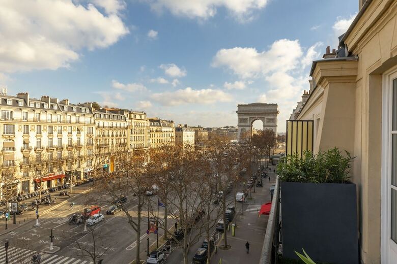 Exclusive Hotel Montfleuri Arc De Triomphe