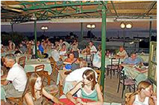 Hotel Apostolis Studios