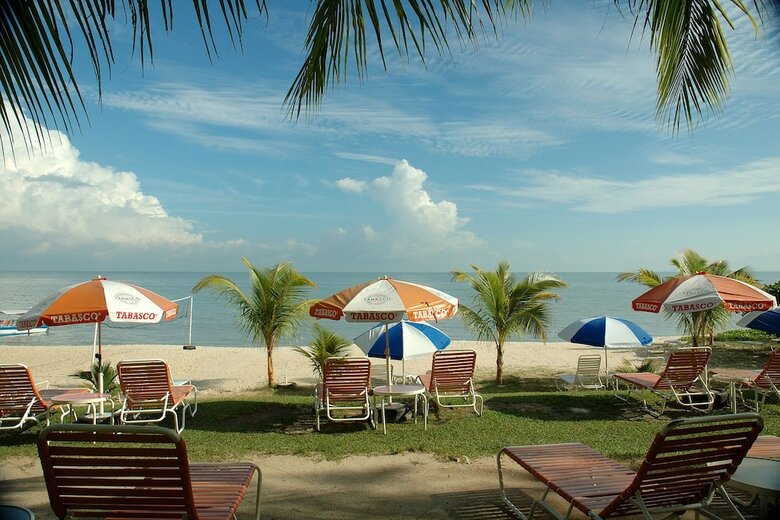 Hotel Rainbow Paradise Beach Resort