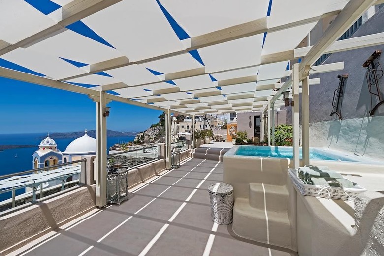 Hotel Lava Suites & Lounge