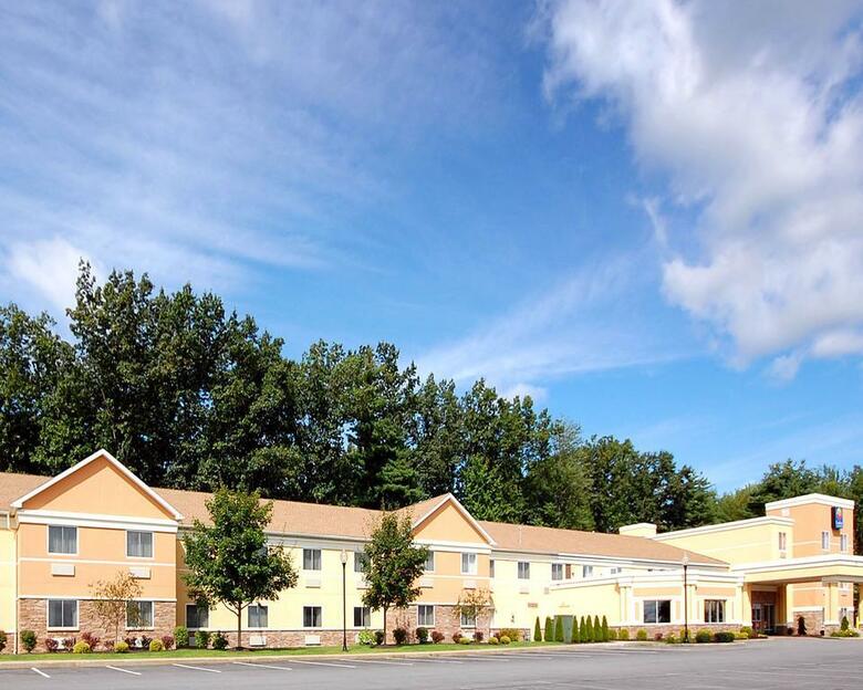 Hotel Comfort Inn & Suites