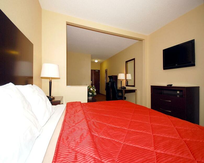 Hotel Comfort Inn & Suites