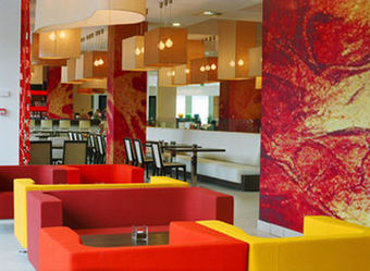 Hotel Park Inn By Radisson Sarvar