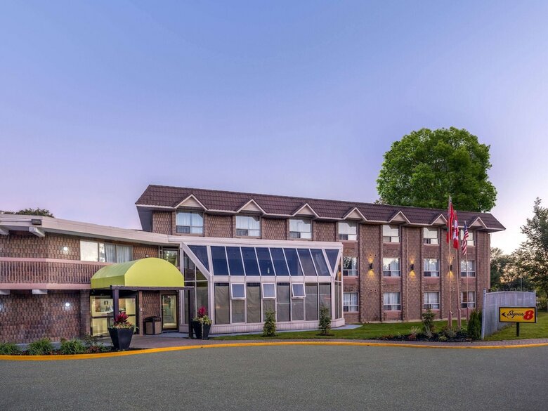 Hotel Super 8 Toronto East/scarborough