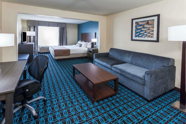 Hotel Wingate By Wyndham Schaumburg / Convention Center