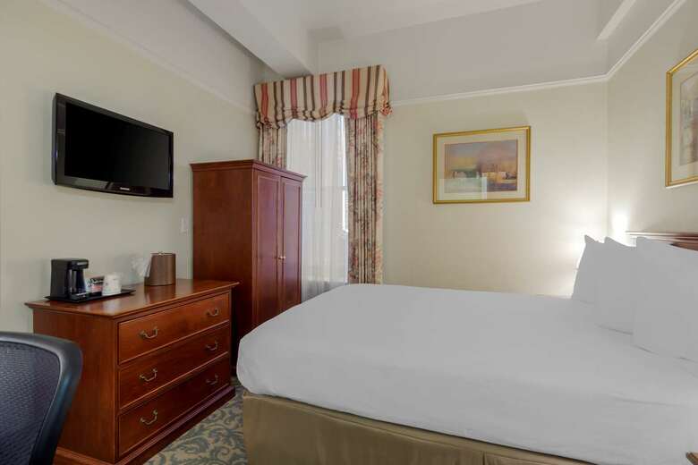 Best Western Plus Pioneer Square Hotel