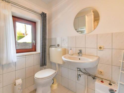 Modern Apartment In Klutz With Sea Nearby