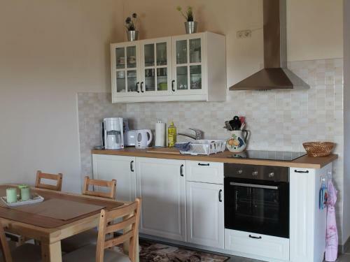 Comfy Farmhouse In Brusow With Garden
