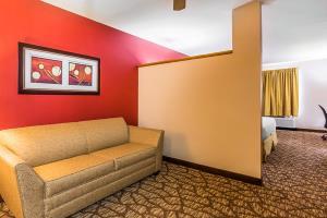 Hotel Quality Inn & Suites Chesterfield Village