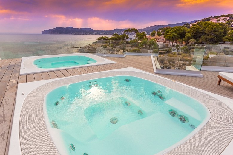 Hotel Fergus Style Cala Blanca Suites