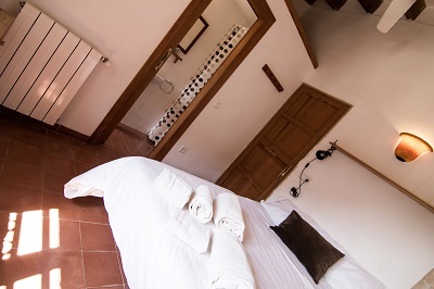 Petit Hotel Hostatgeria La Victoria
