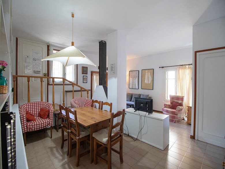 Apartamentos Escarrilla 3000
