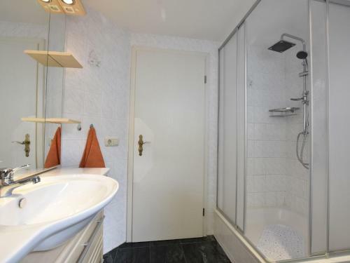 Beautiful Apartment In Gerdshagen With Barbecue