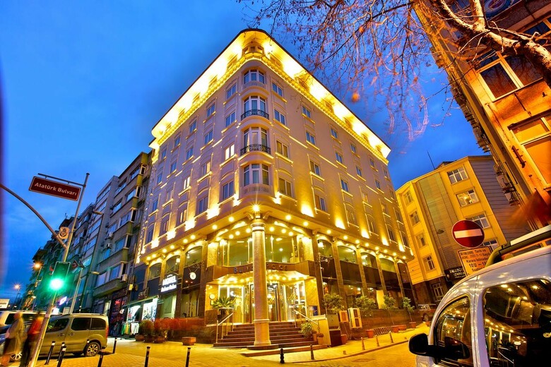 Hotel Bulvar Palas