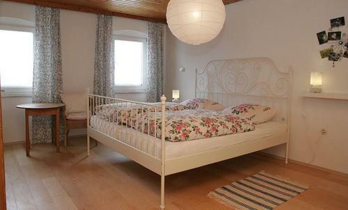 Ferienhaus Schw�rzer