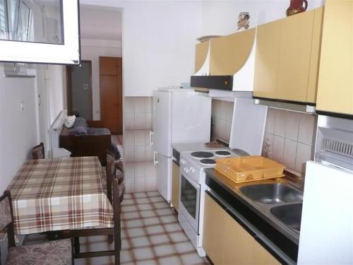 Apartment In Rab/insel Rab 16318