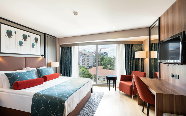 Opera Hotel