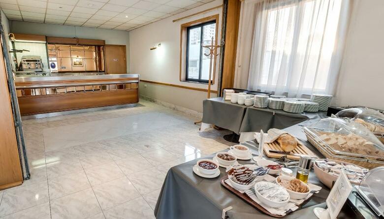Sliema Marina Hotel