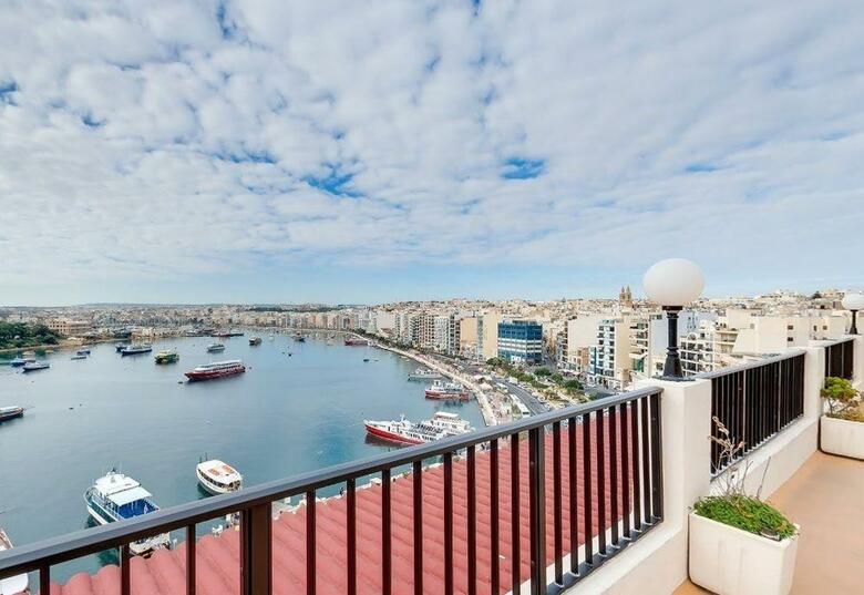 Sliema Marina Hotel