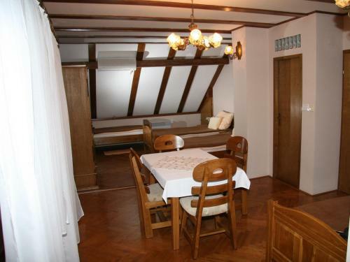 Hostal Apartments Vrata Baranje