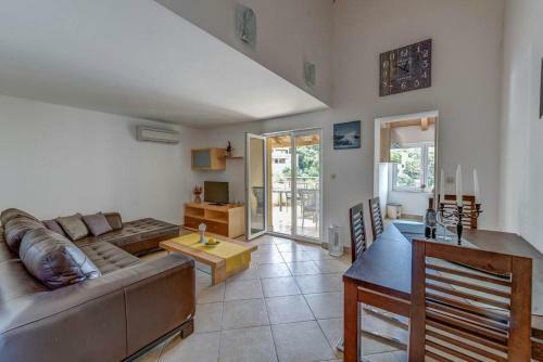 Apartments By The Sea Savar (dugi Otok) - 8128