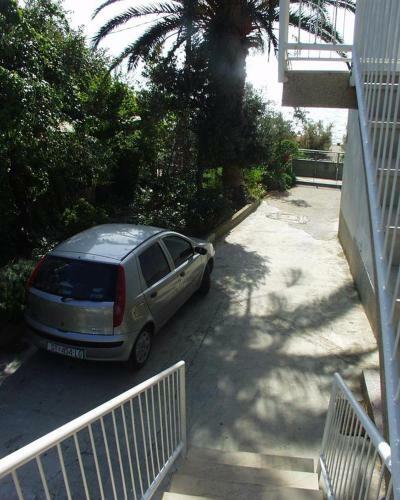 Apartment Brodarica 961a