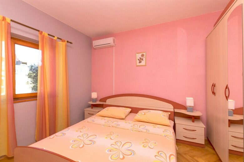 Apartments Albina