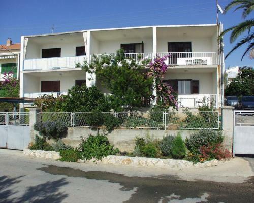 Apartment Brodarica 961c