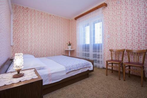 Apartment Brodarica 5736a