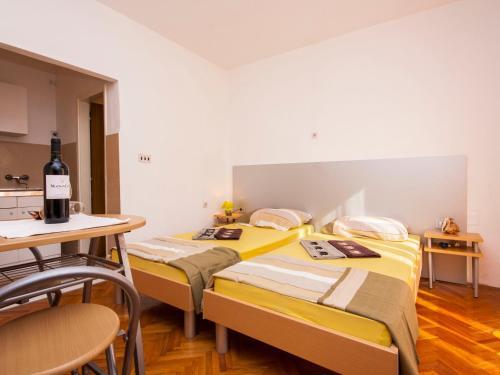 Apartments Tanfara 1283