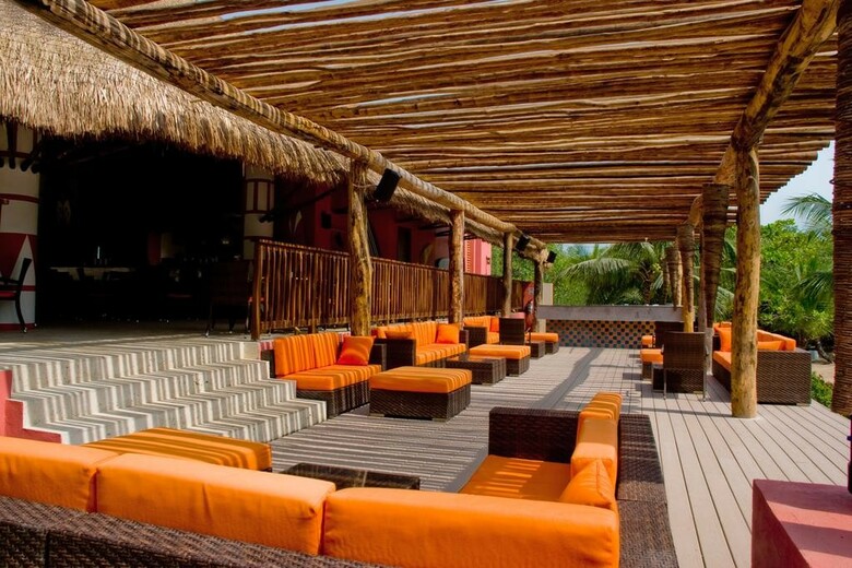 Hotel Decameron Bar� All Inclusive