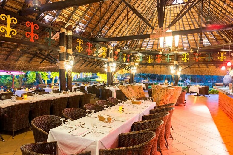 Hotel Decameron Bar� All Inclusive