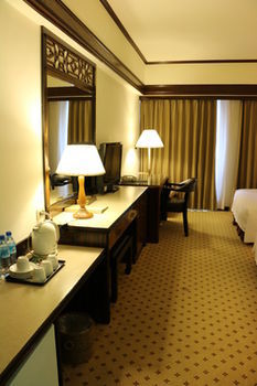 Hotel King's Town (deluxe Room Only)