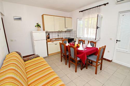 Apartments Neven